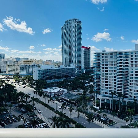 Miami Hollywood Great Two Bedroom Apartment With Channel View 006-22Bvic Kültér fotó