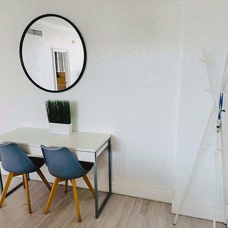 Miami Hollywood Great Two Bedroom Apartment With Channel View 006-22Bvic Kültér fotó