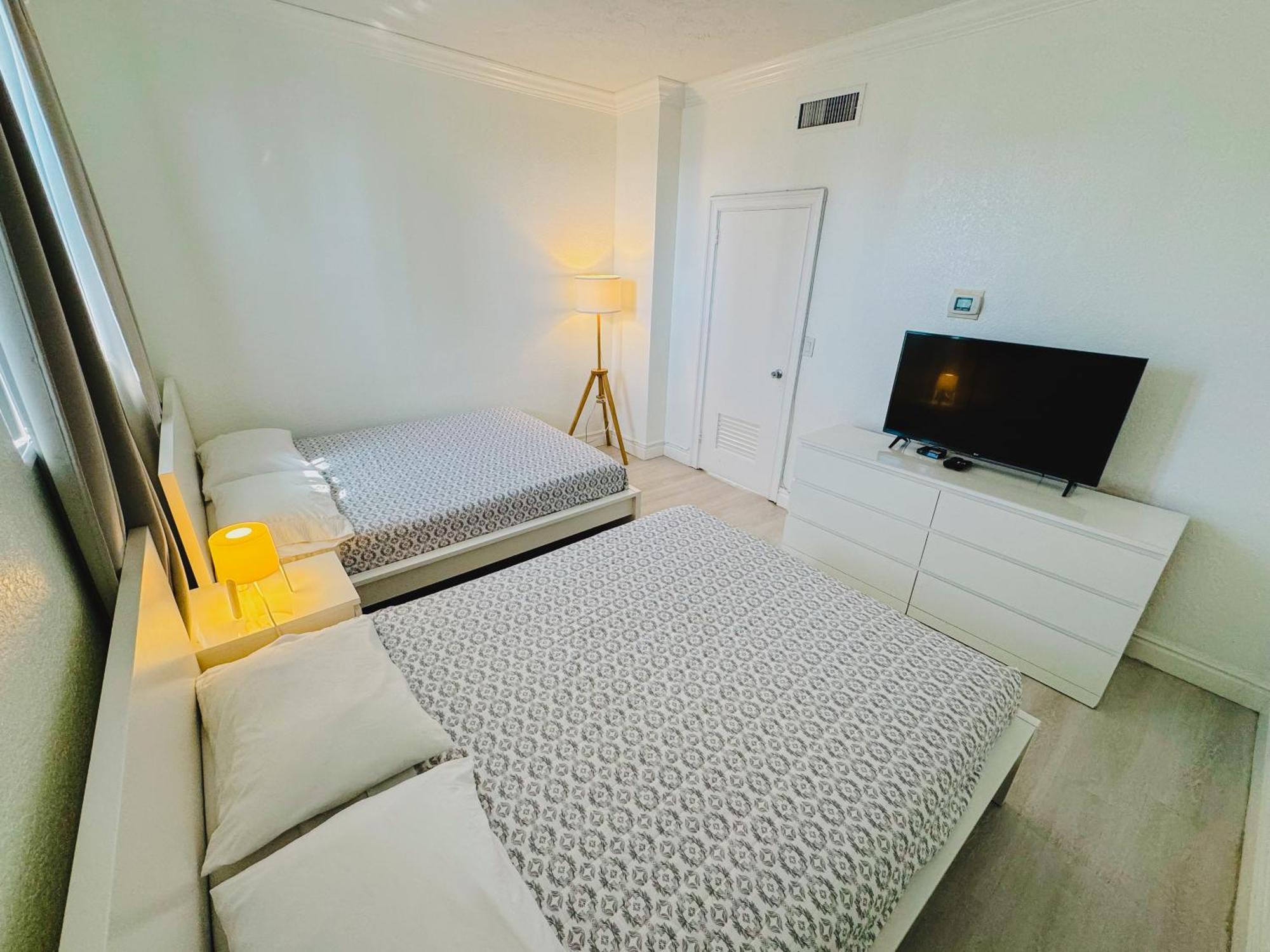Miami Hollywood Great Two Bedroom Apartment With Channel View 006-22Bvic Kültér fotó