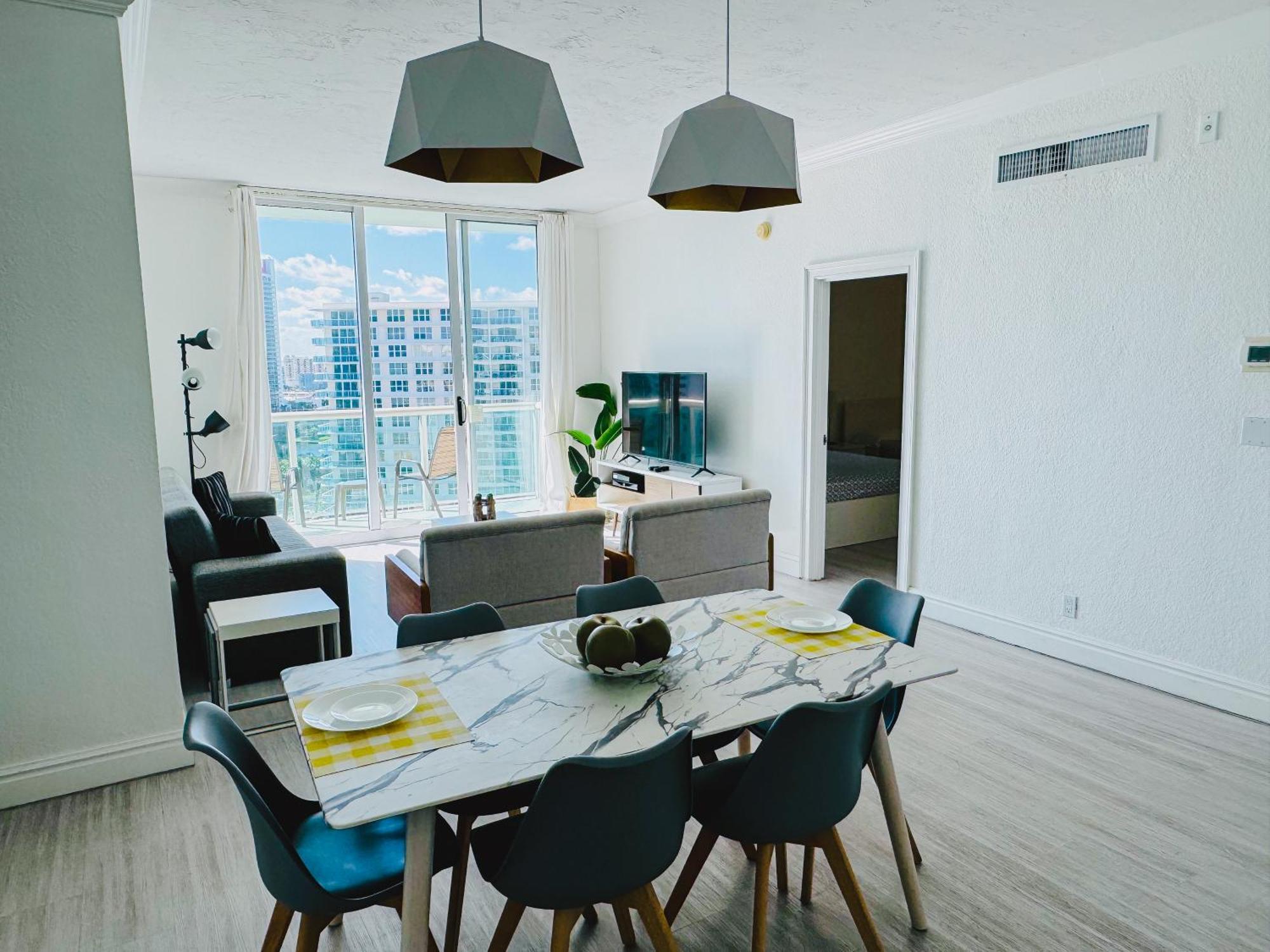 Miami Hollywood Great Two Bedroom Apartment With Channel View 006-22Bvic Kültér fotó